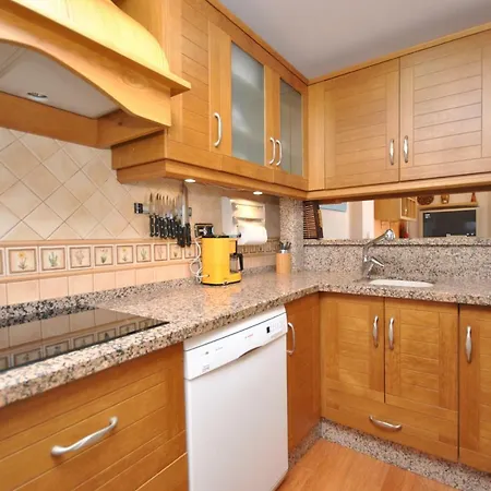 Roca Bajondillo Apartment *